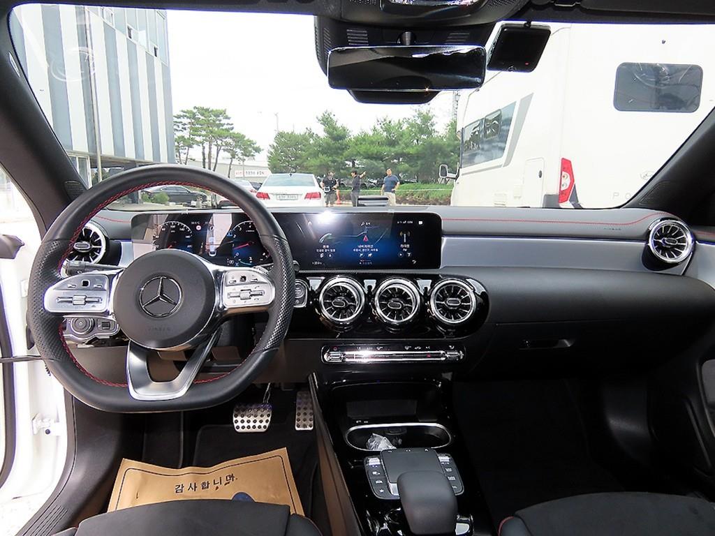 Mercedes Benz CLA Class - Vista 7
