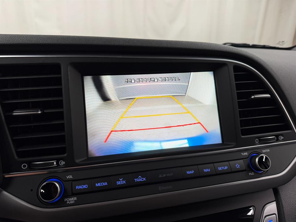 HYUNDAI Avante 2018 Azul - Importación desde Corea - HF Imports Iquique - Foto 15