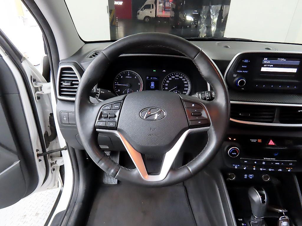 HYUNDAI Tucson - Vista 9