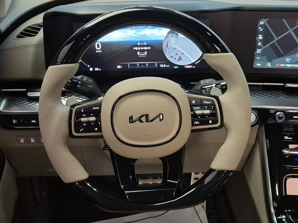 KIA Carnival - Vista 9