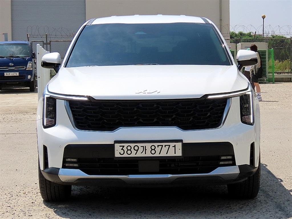 KIA Sorento 2024 Blanco - Importación desde Corea - HF Imports Iquique - Foto 1