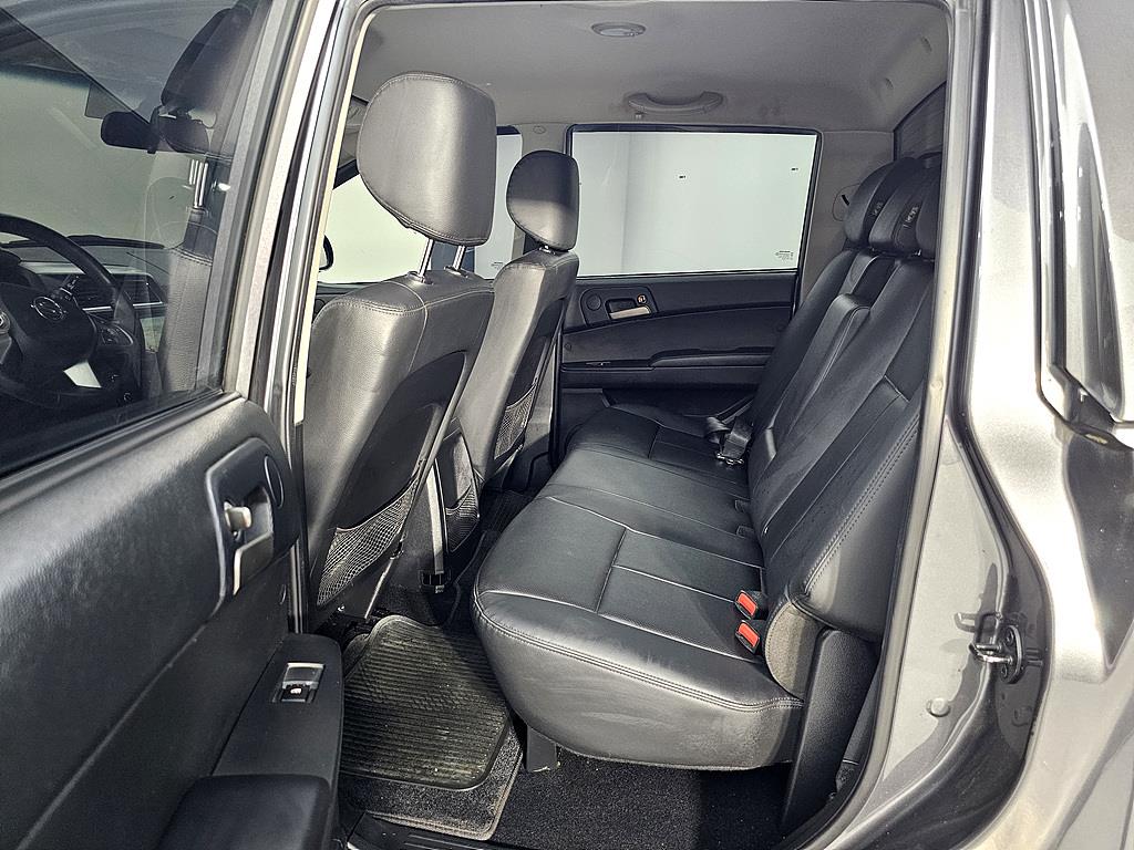 Ssangyong Korando - Vista 9