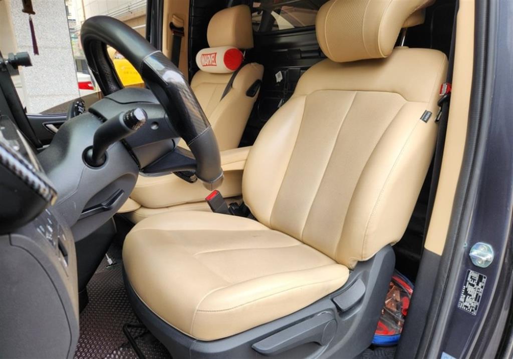 HYUNDAI Staria - Vista 4
