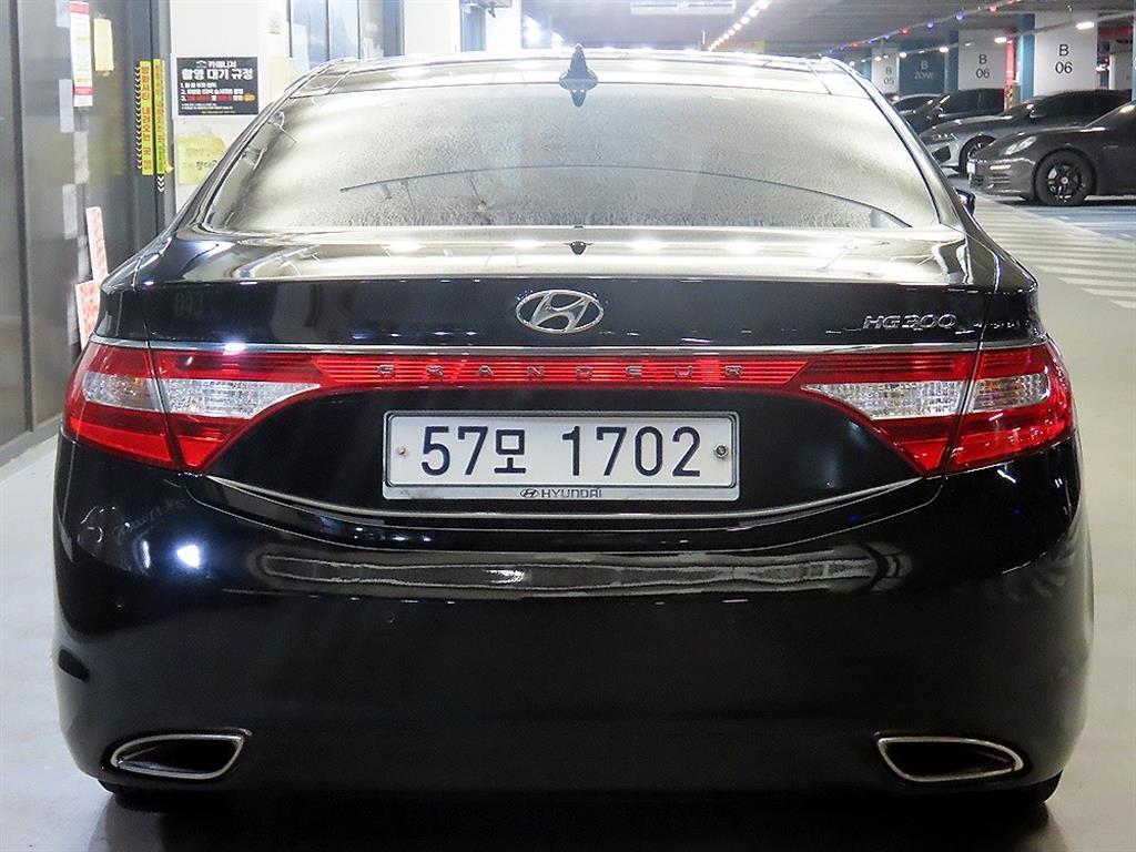HYUNDAI Grandeur - Vista 5