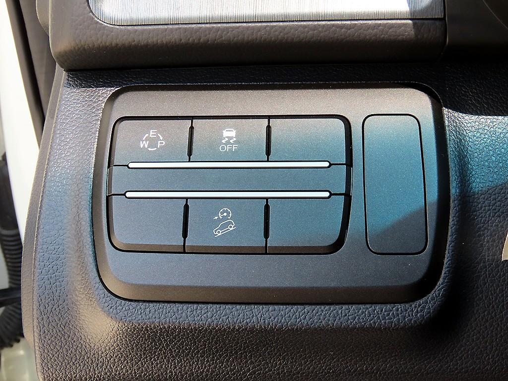 Ssangyong Tivoli - Vista 12