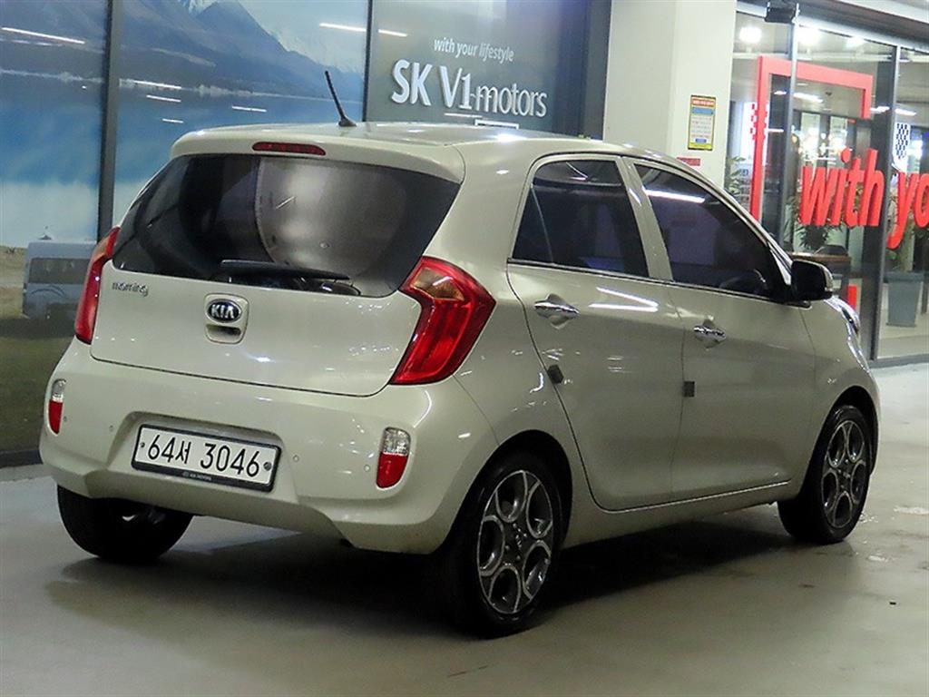 KIA Morning - Vista 4