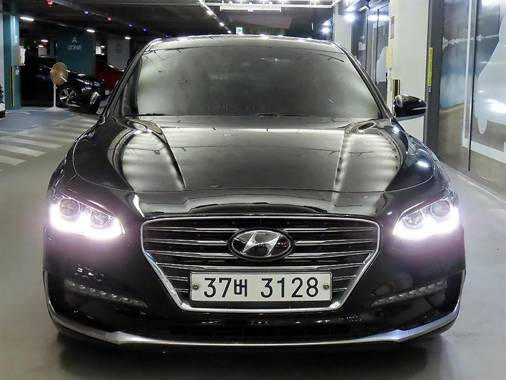 HYUNDAI Grandeur - Vista 2