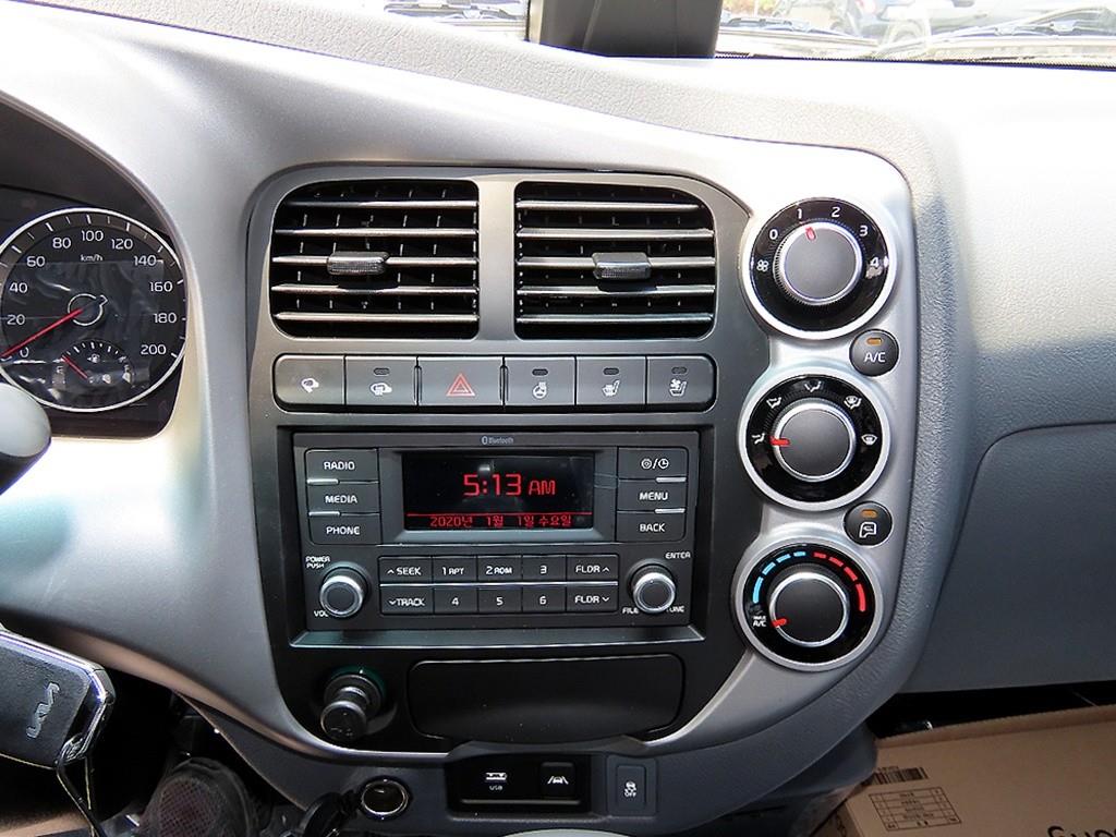Small Truck Normal Box(High Deck) 2025 Blanco - Importación desde Corea - HF Imports Iquique - Foto 14