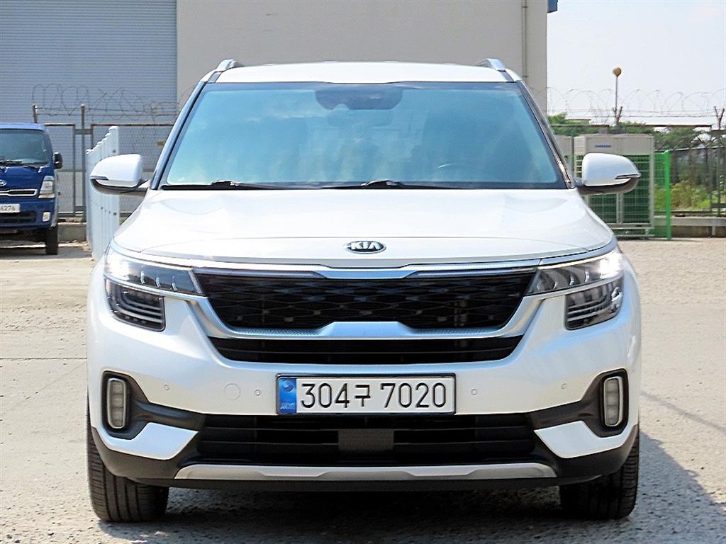 KIA Seltos 2021 Blanco - Importación desde Corea - HF Imports Iquique - Foto 1