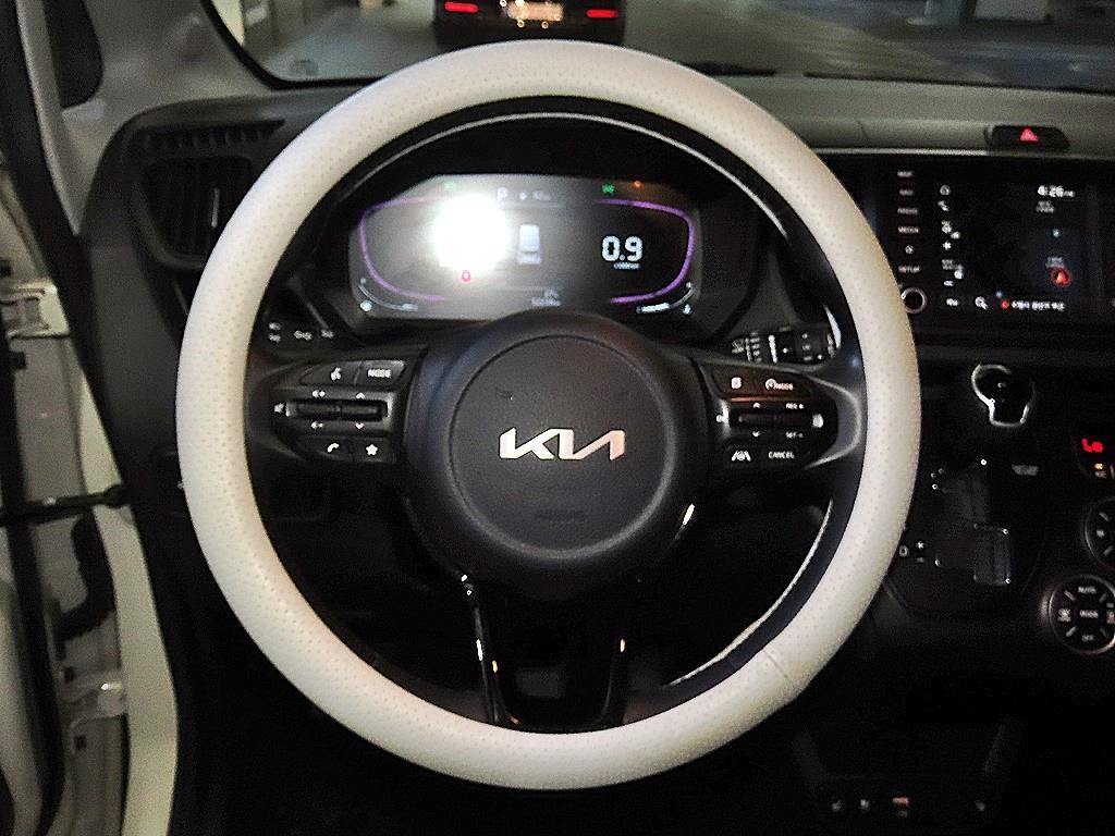 KIA Ray - Vista 8