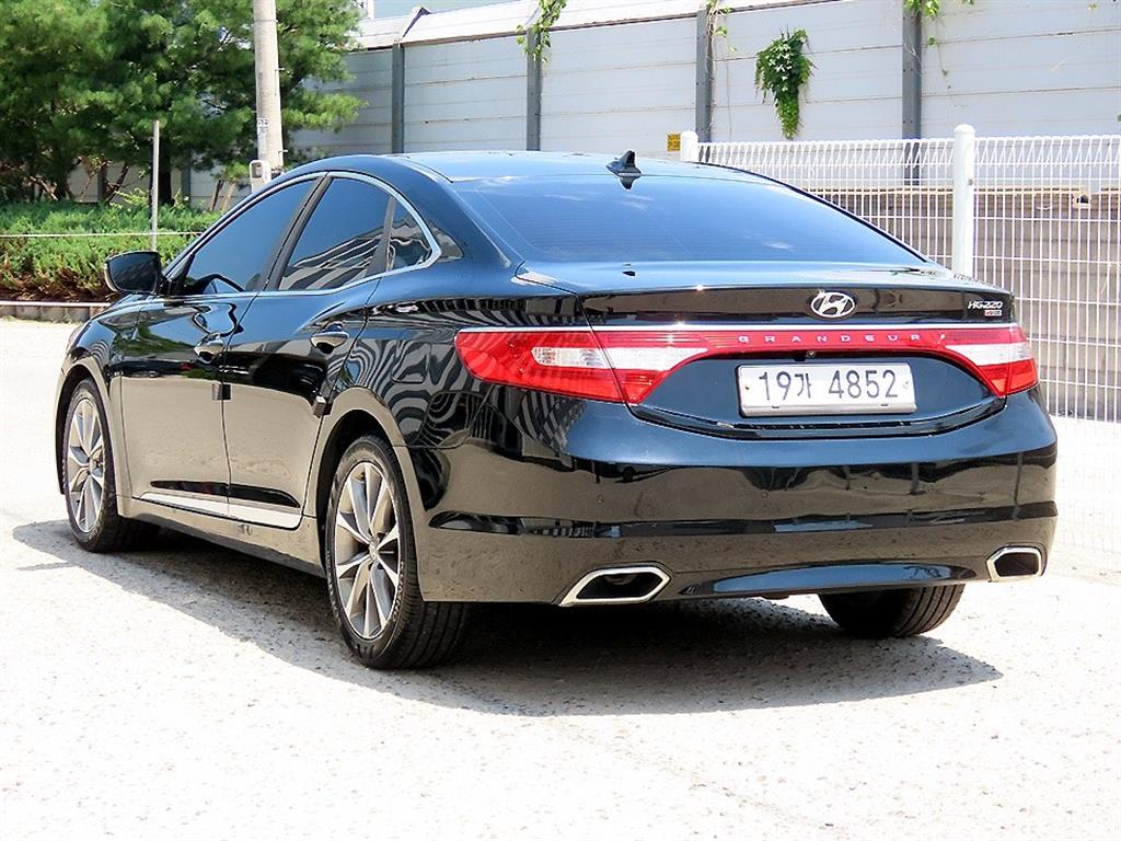 HYUNDAI Grandeur - Vista 3