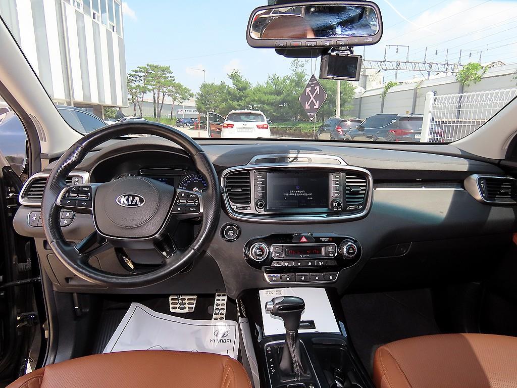 KIA Sorento - Vista 7