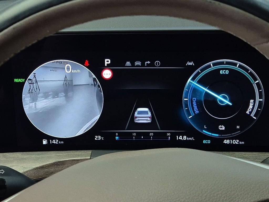 KIA K8 - Vista 5
