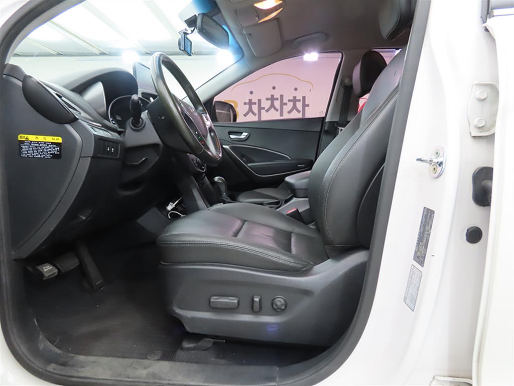 HYUNDAI Santa Fe - Vista 5
