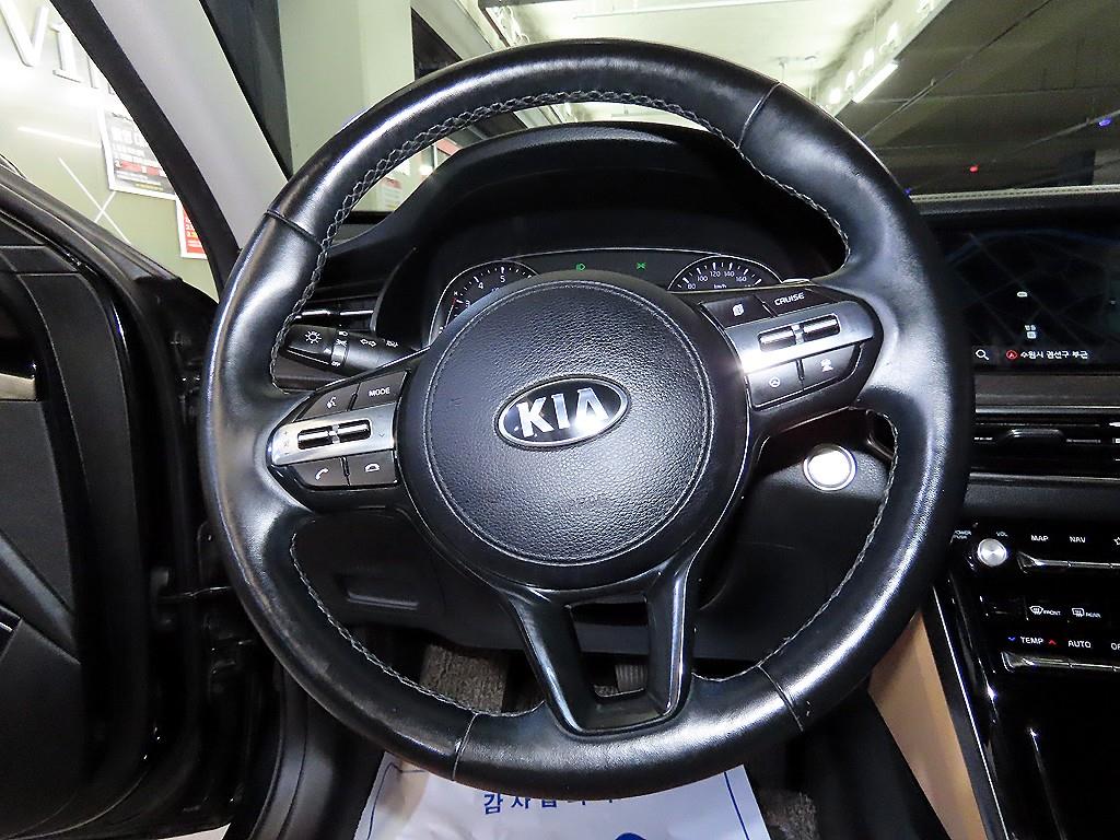 KIA K7 - Vista 8