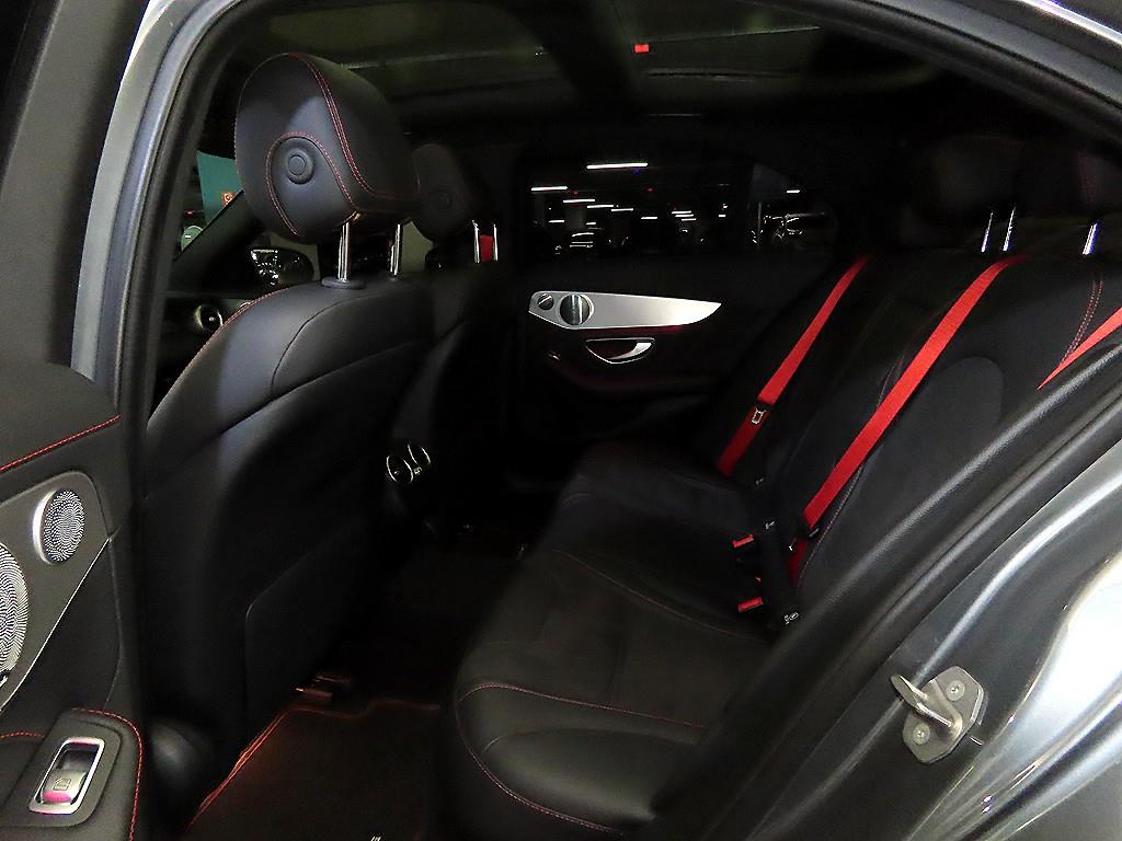 Mercedes Benz C Class - Vista 7