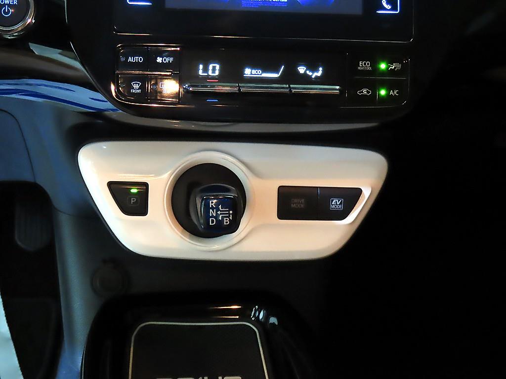 Toyota Prius - Vista 12