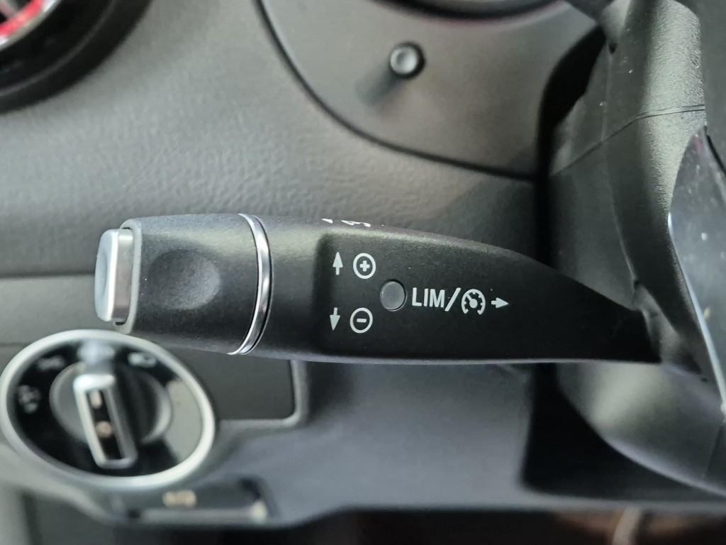 Mercedes Benz CLA Class 2015 Gris - Importación desde Corea - HF Imports Iquique - Foto 16