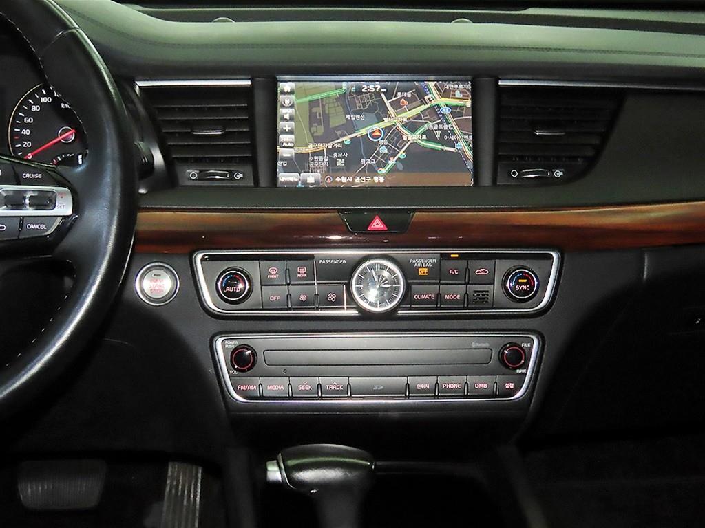 KIA K7 - Vista 11