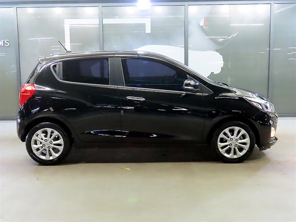 Chevrolet Spark - Vista 3