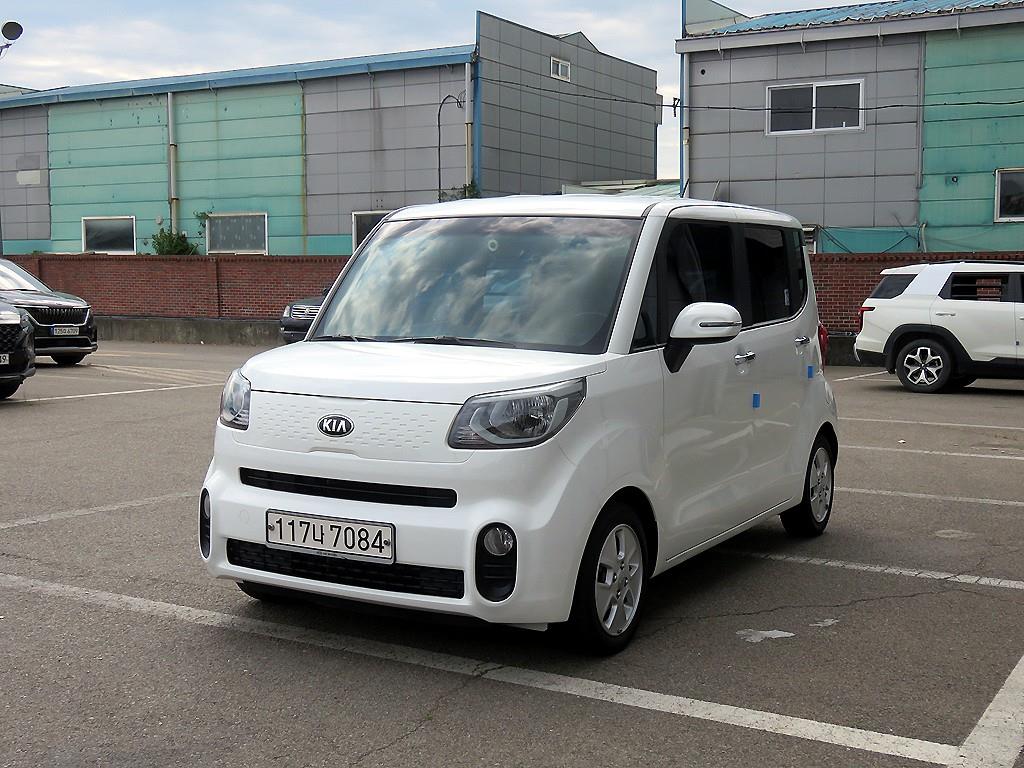 KIA Ray - Vista 2