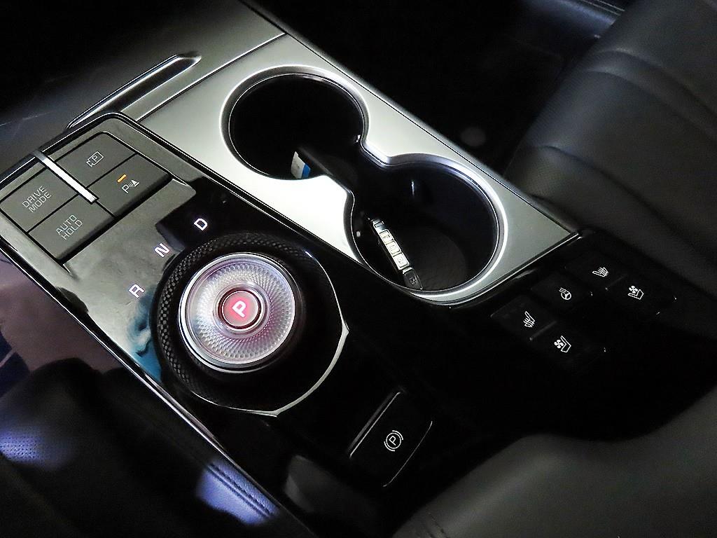 KIA K8 - Vista 12