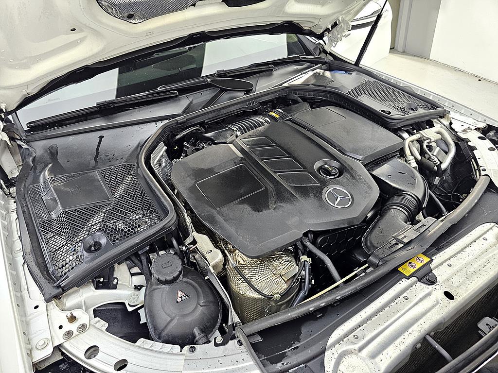 Mercedes Benz C Class - Vista 6