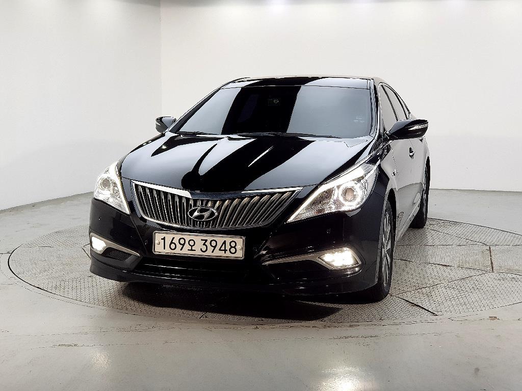 HYUNDAI Grandeur - Vista 2