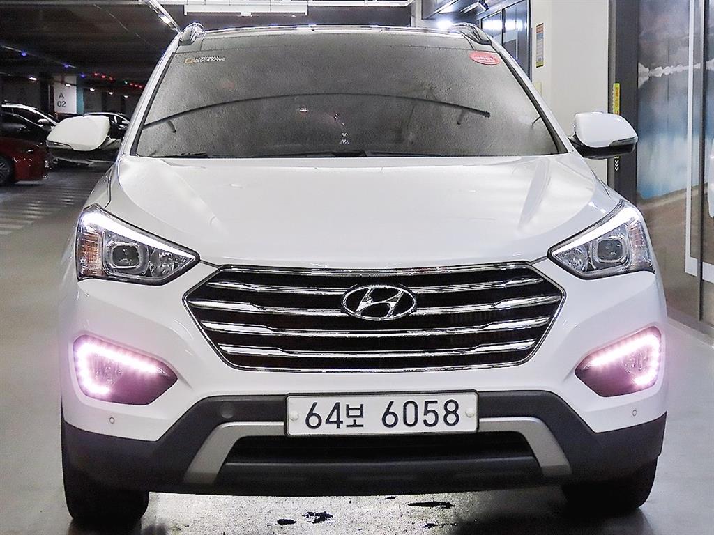HYUNDAI Maxcruz - Vista 2