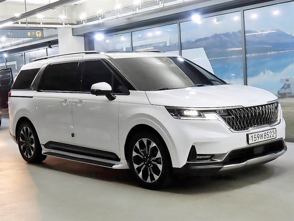KIA Carnival 2023 Blanco - Importación desde Corea - HF Imports Iquique - Foto 1