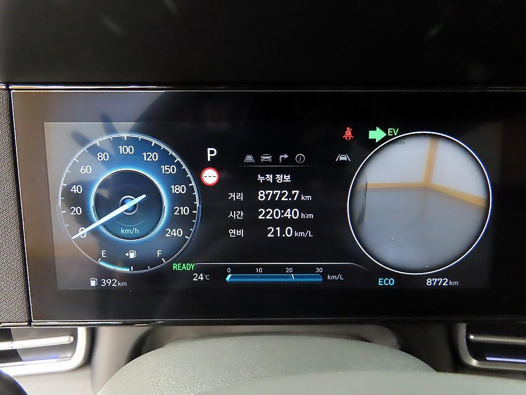 HYUNDAI Avante - Vista 8