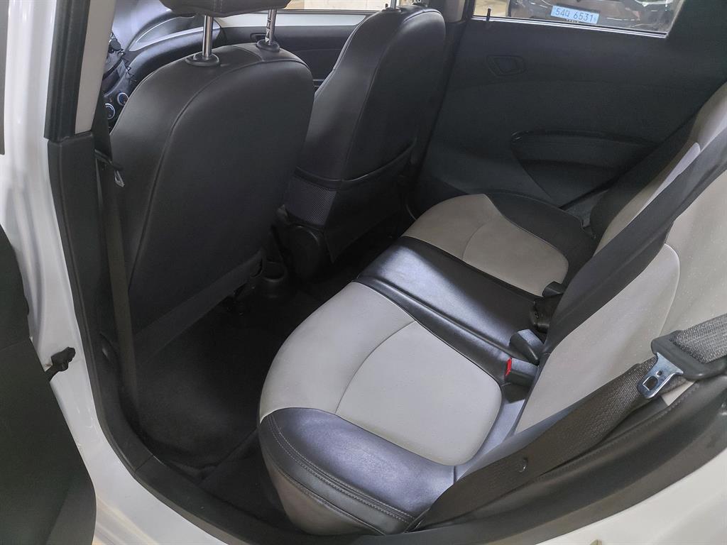 Chevrolet Spark - Vista 12