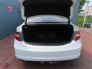 HYUNDAI Grandeur - Vista 10
