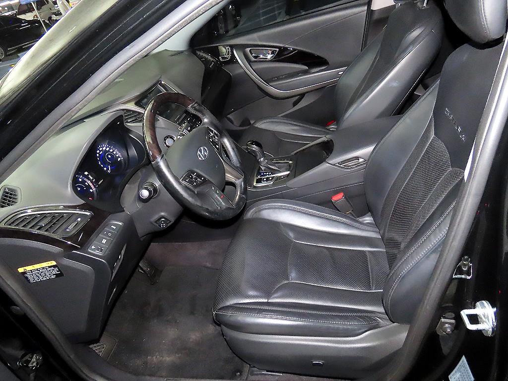 HYUNDAI Grandeur - Vista 6