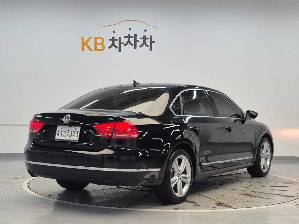 Volkswagen Passat - Vista 3