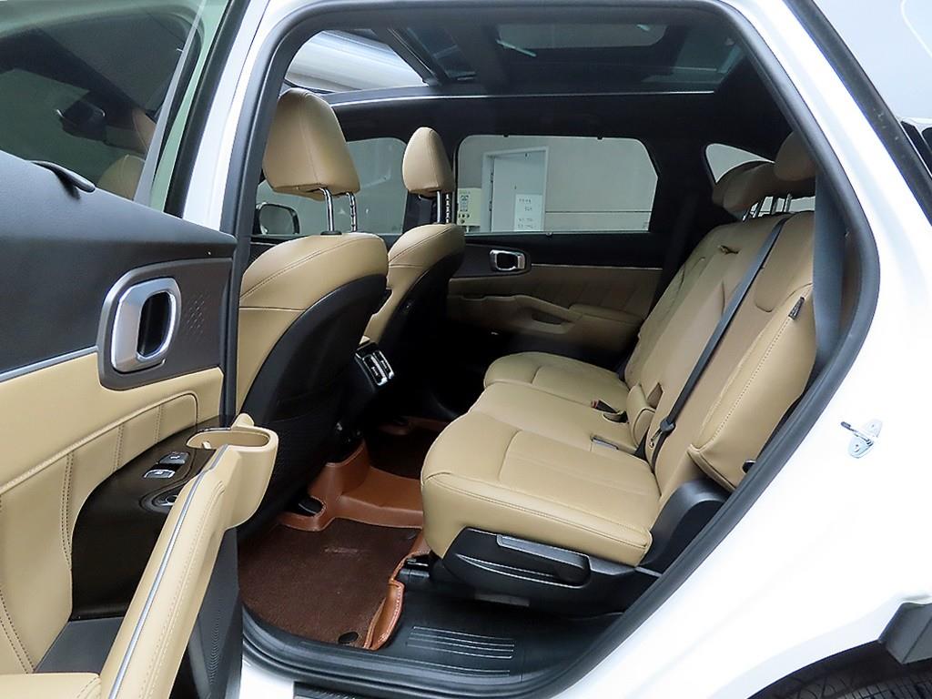 KIA Sorento - Vista 6