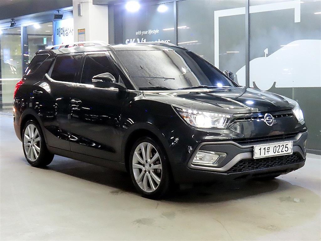 Ssangyong Tivoli 2016 - Importación desde Corea - HF Imports Iquique - Foto 1