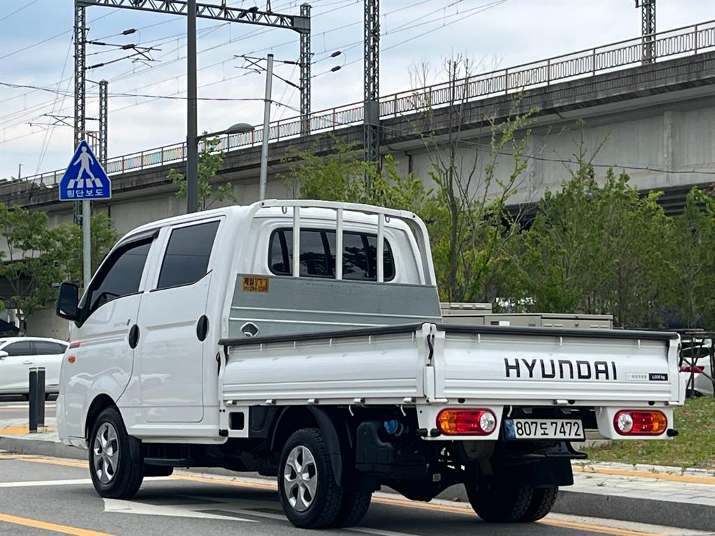 Small Truck Cargo (small) 2022 Blanco - Importación desde Corea - HF Imports Iquique - Foto 15