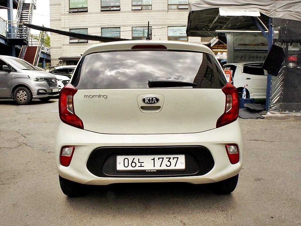 KIA Morning - Vista 3