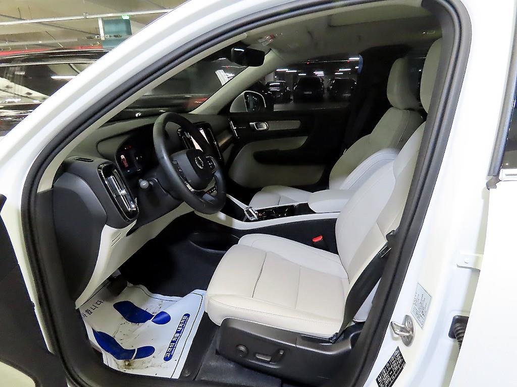 Volvo XC40 - Vista 6