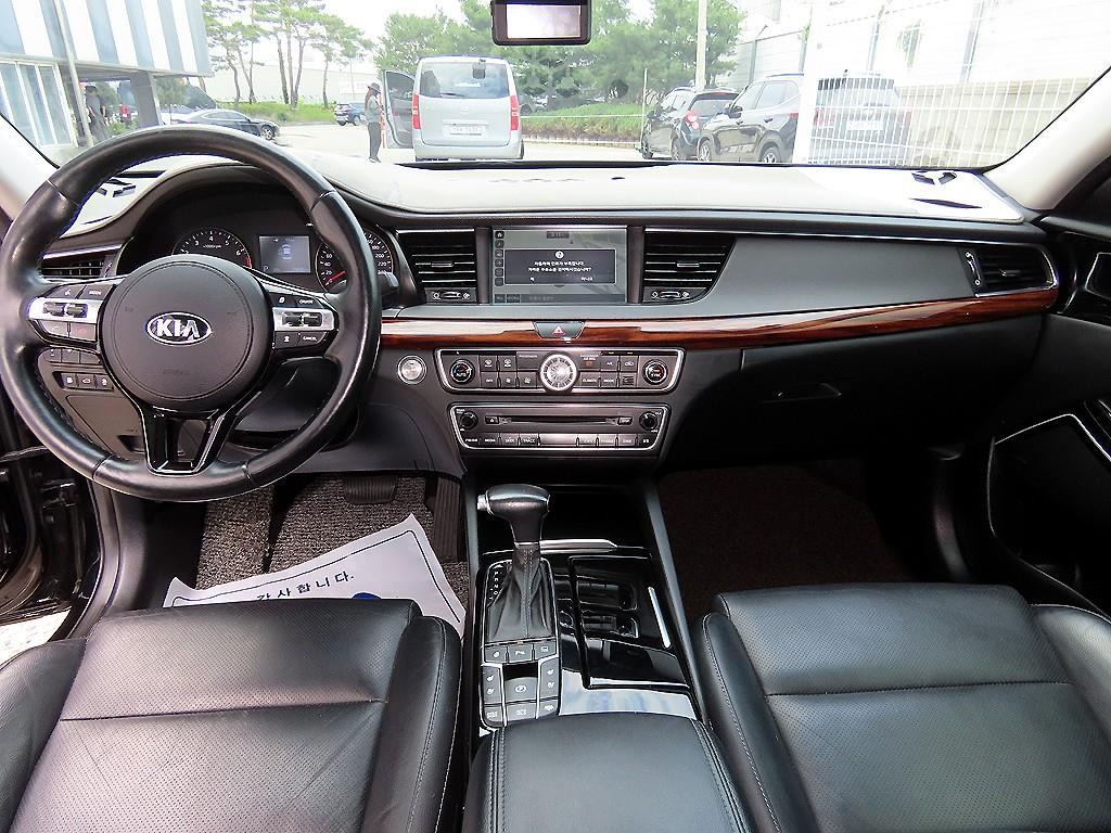 KIA K7 - Vista 7
