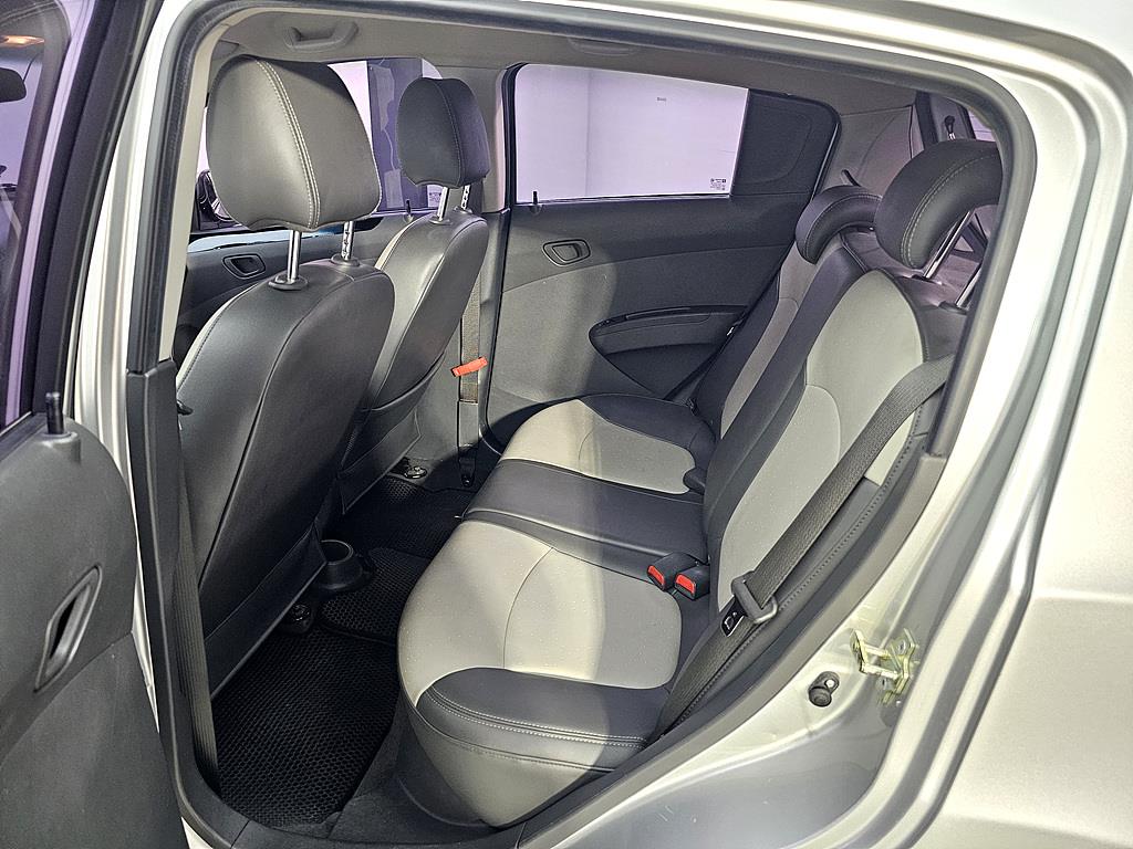 Chevrolet Spark - Vista 9