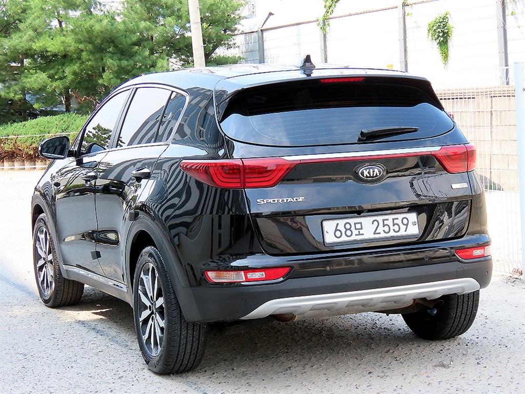 KIA Sportage - Vista 3