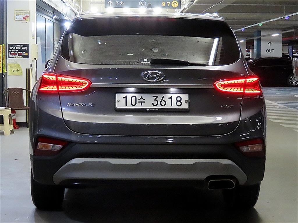 HYUNDAI Santa Fe - Vista 5
