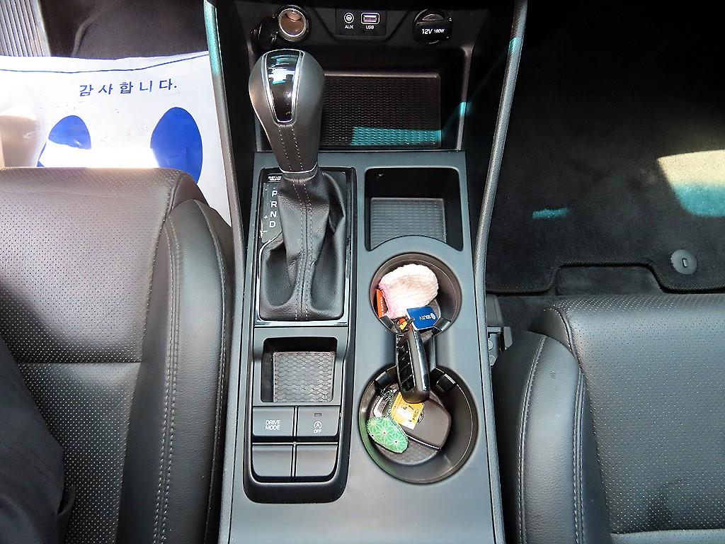 HYUNDAI Tucson - Vista 10