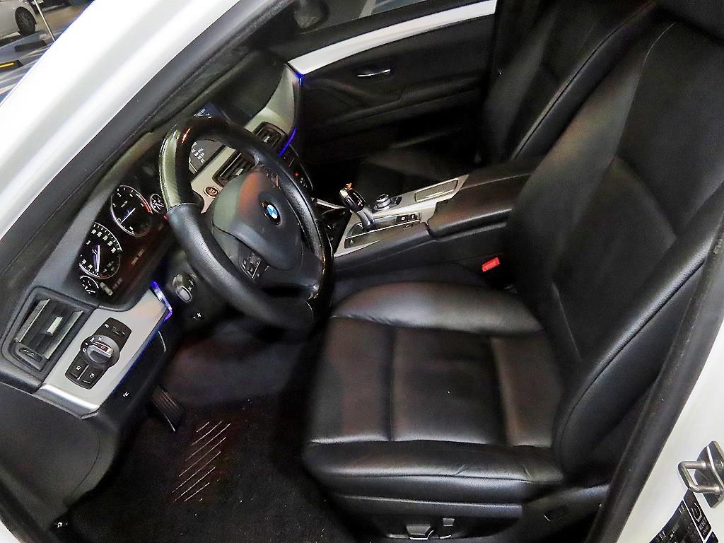 BMW 5 Series - Vista 6