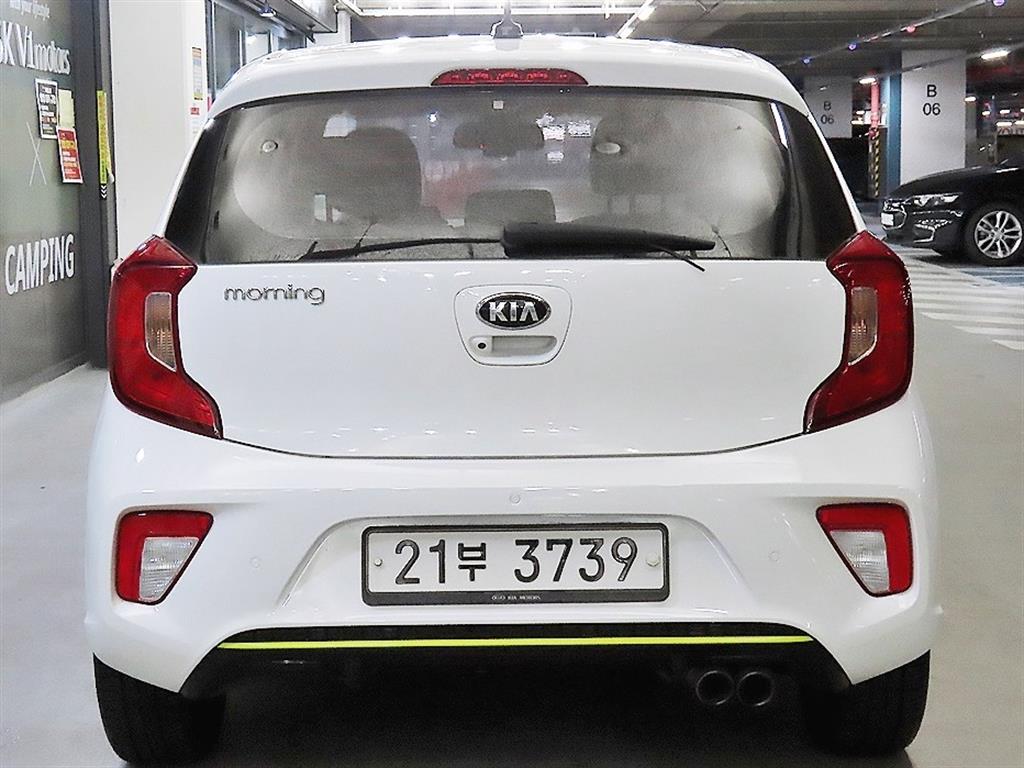 KIA Morning - Vista 5
