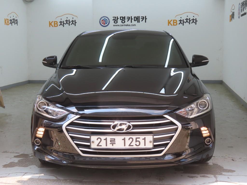 HYUNDAI Avante 2018 - Importación desde Corea - HF Imports Iquique - Foto 1