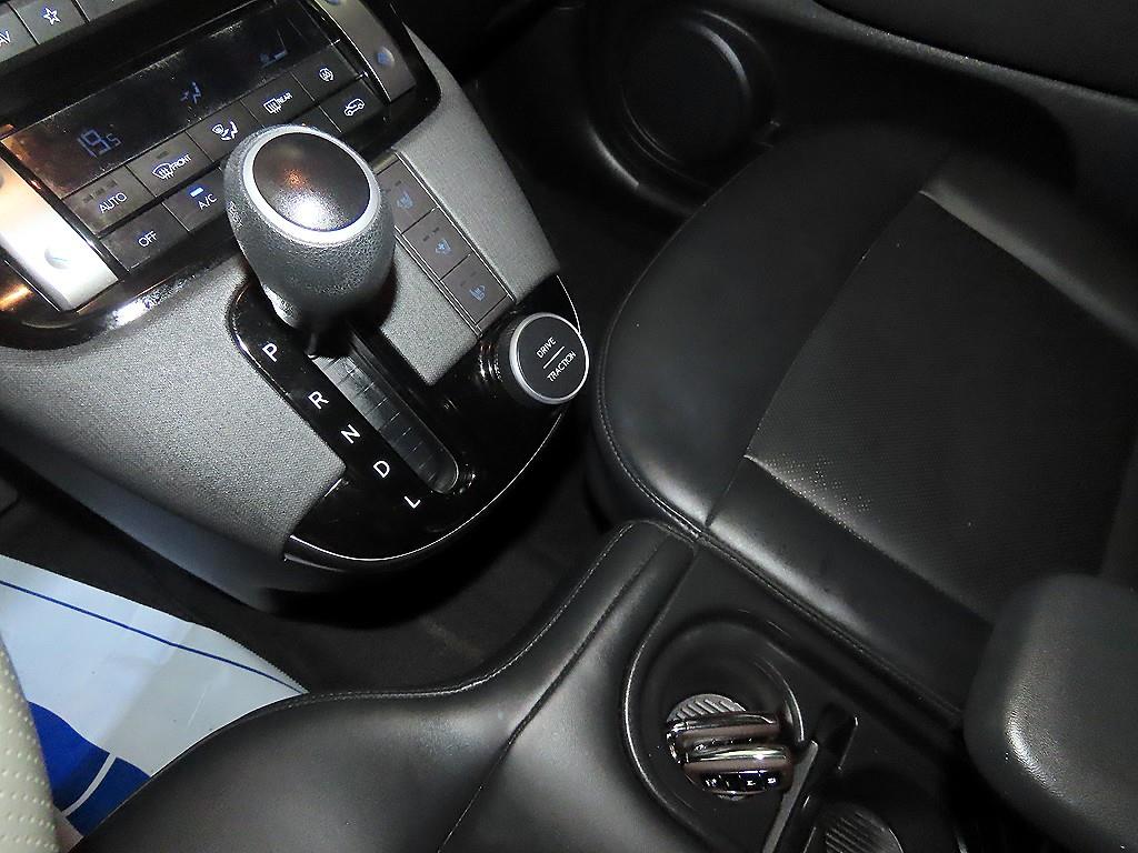 HYUNDAI Casper - Vista 12