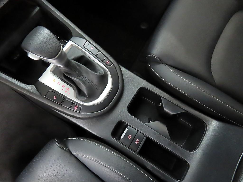 KIA K3 - Vista 10